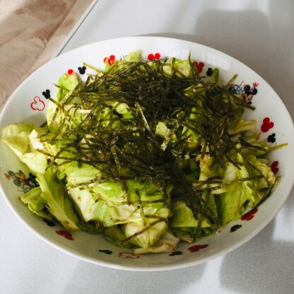 やみつきの名にピッタリで、永遠に食べていられます！笑
キャベツがある時は、たくさん作ろうと思います♬